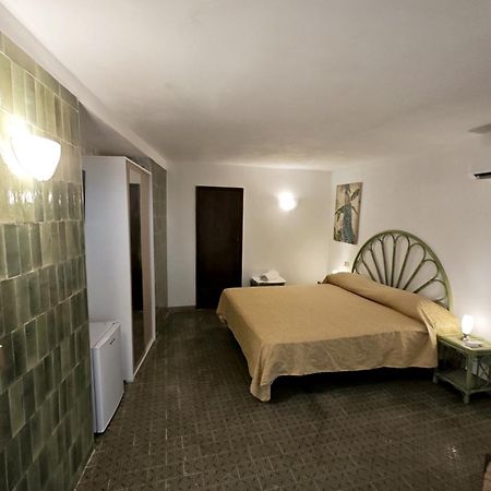 Hotel Golfo Azzurro Capoliveri  Ngoại thất bức ảnh
